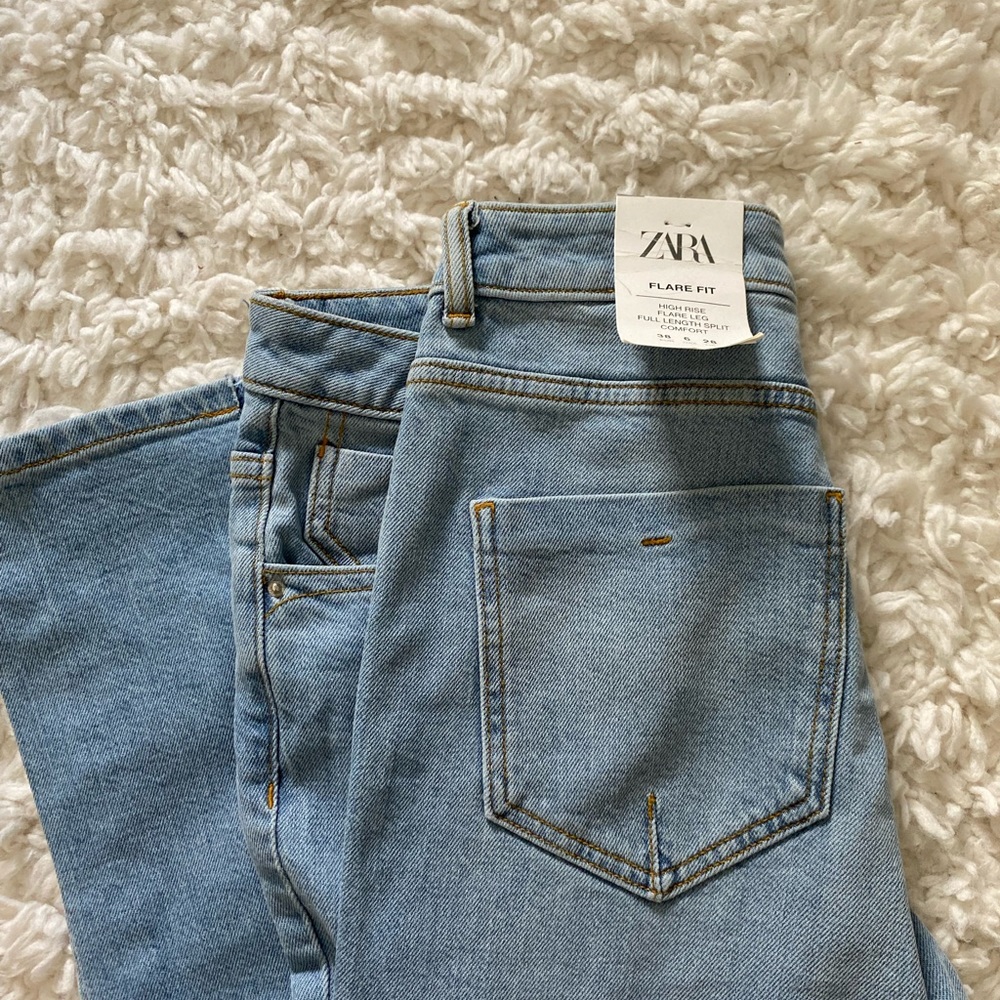 NWT Zara flair jeans